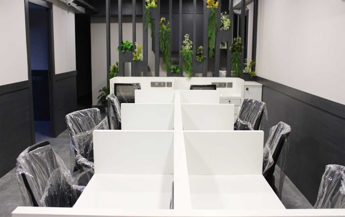 Corner Desk